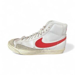 Nike Blazer Mid 77  Size 8.5 Shoes CZ1055-101 White Habanero Red